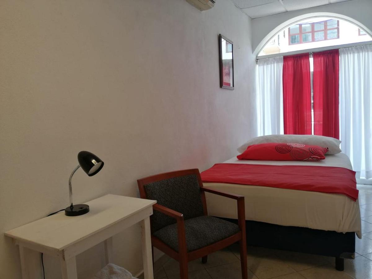 Boutique Basic Hotel Puerto Vallarta Extérieur photo